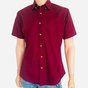 DOC& Amelia Maroon formal button down shirt NWOT Men’s S